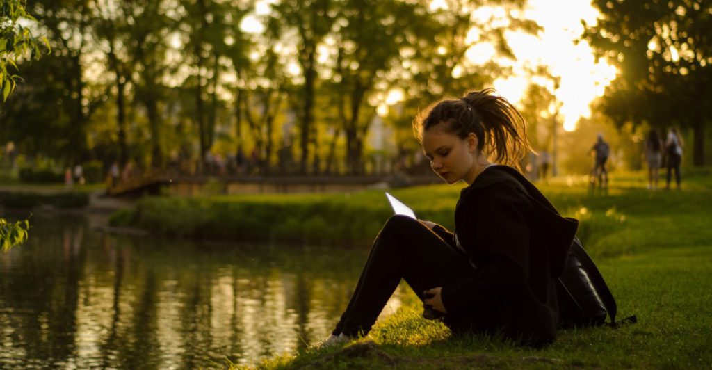 woman studying german to make it easier to speak