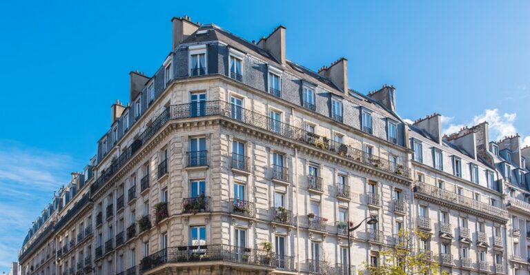 5 popular styles of French architecture - Lingoda