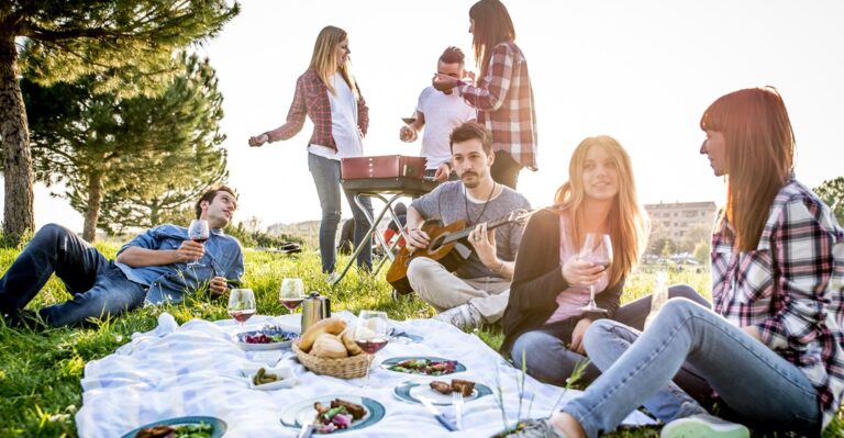 How to make friends in Germany: Barbecue between friends